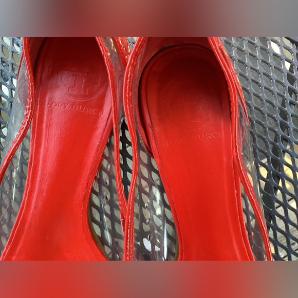 TORY BURCH RED LEATHER & VINYL BALLET FLATS - Picture 4 of 9